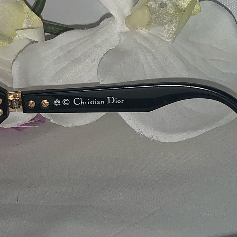 Dior Sunglasses   - Picture 6 of 6